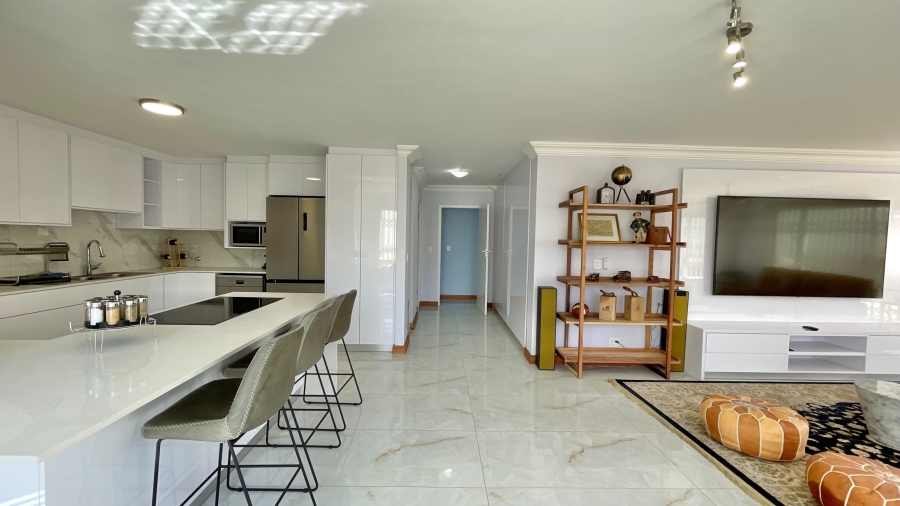 4 Bedroom Property for Sale in Greenways Golf Estate Western Cape
